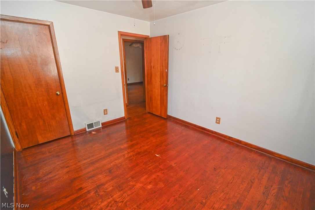 11 Brookline Avenue Youngstown OH 44505