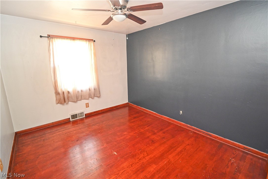 11 Brookline Avenue Youngstown OH 44505