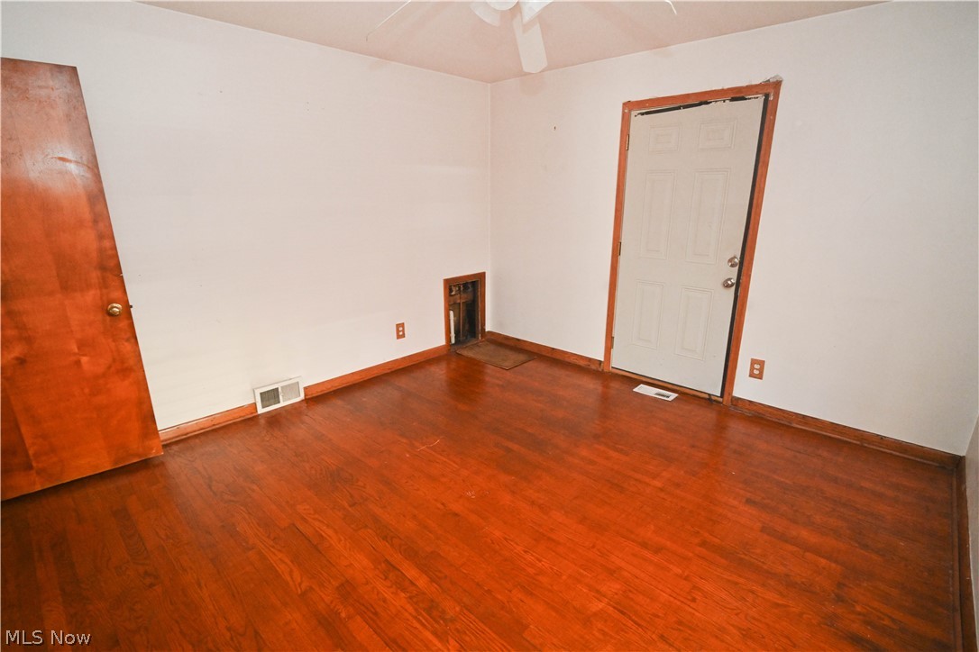 11 Brookline Avenue Youngstown OH 44505
