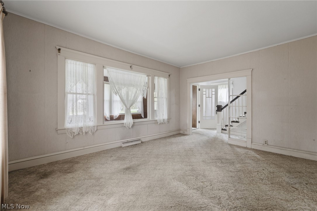 284 W Main Road Conneaut OH 44030