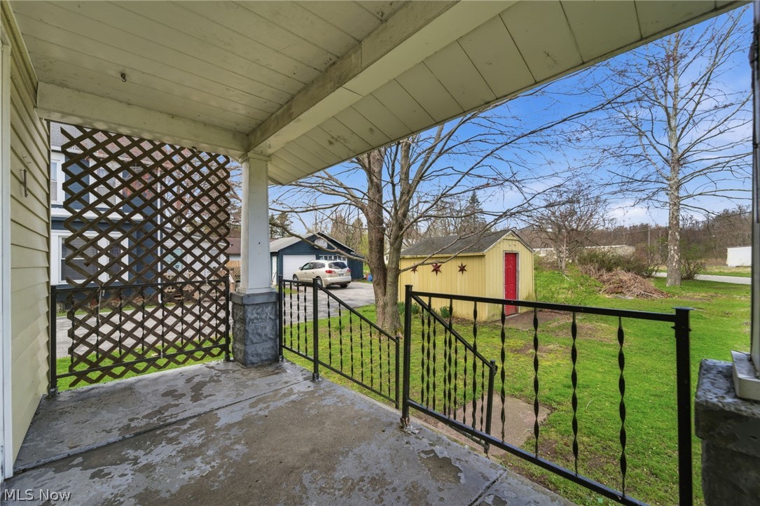 284 W Main Road Conneaut OH 44030