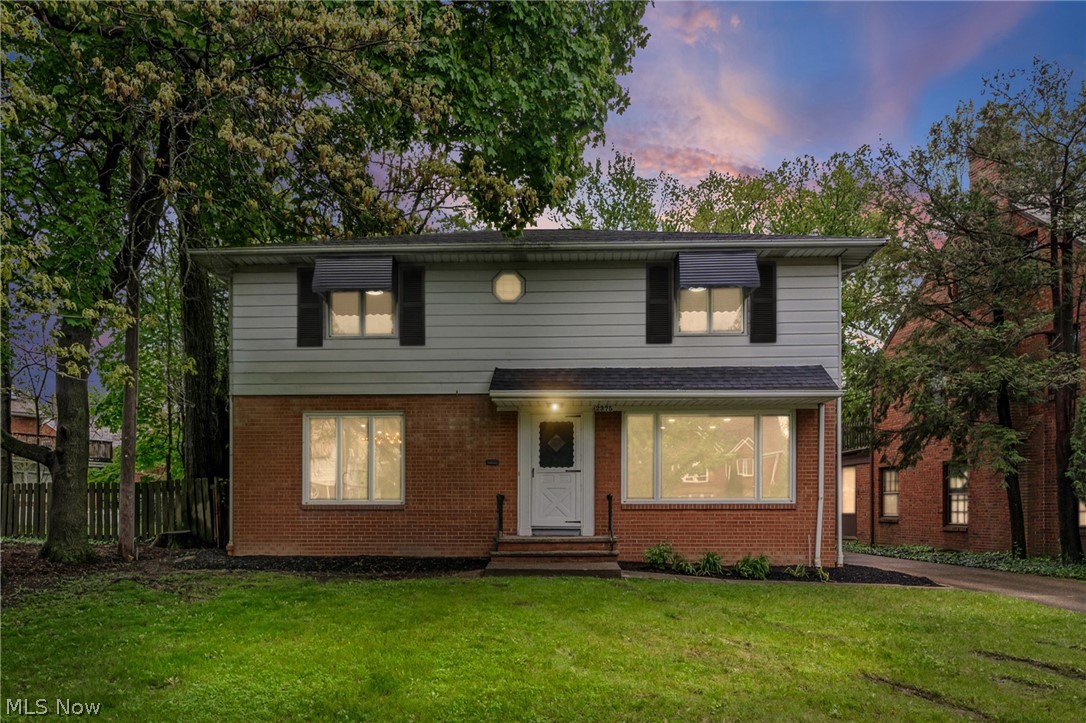 2375 Glendon Road University Heights OH 44118