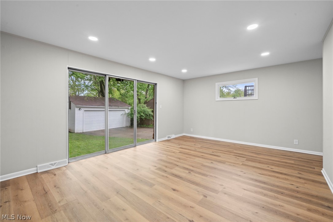 2375 Glendon Road University Heights OH 44118