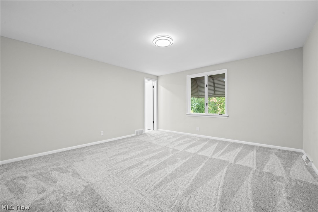 2375 Glendon Road University Heights OH 44118