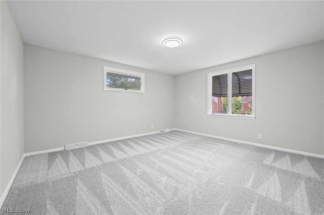 2375 Glendon Road University Heights OH 44118