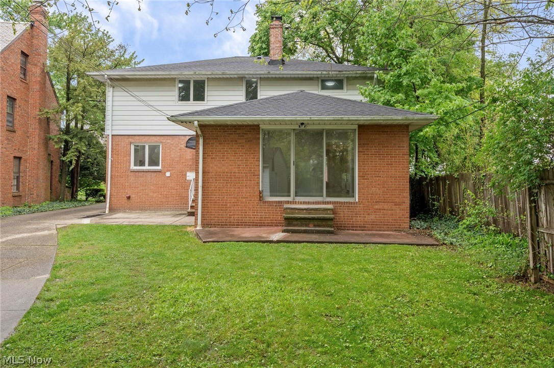 2375 Glendon Road University Heights OH 44118