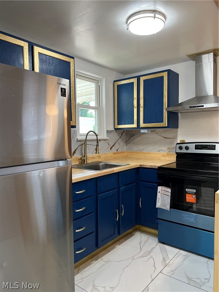 4315 W 152nd Street Cleveland OH 44135