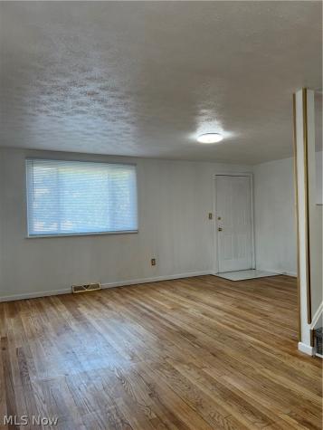 4315 W 152nd Street Cleveland OH 44135