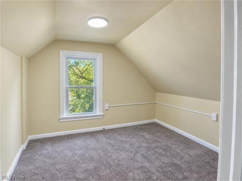 444 Emery Avenue Youngstown OH 44507