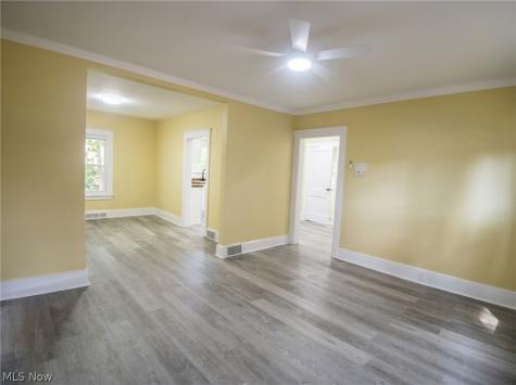 444 Emery Avenue Youngstown OH 44507