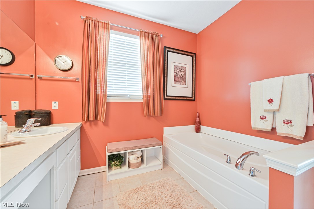 9355 Asbury Lane North Ridgeville OH 44039