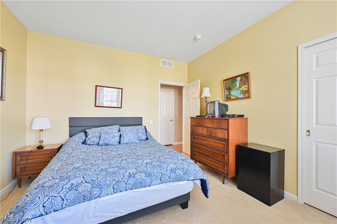 9355 Asbury Lane North Ridgeville OH 44039