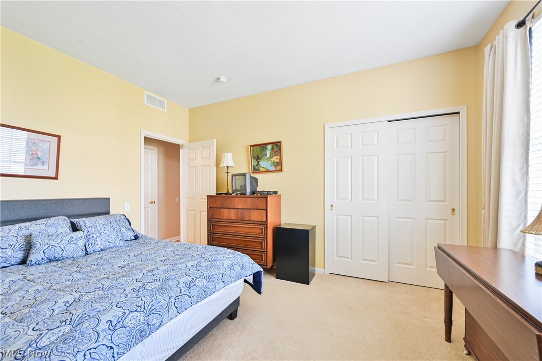 9355 Asbury Lane North Ridgeville OH 44039