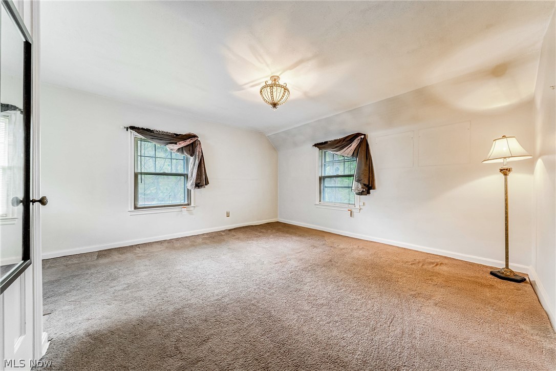 2038 Staunton Road Cleveland Heights OH 44118