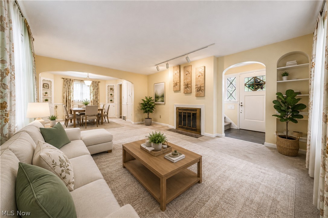 2038 Staunton Road Cleveland Heights OH 44118