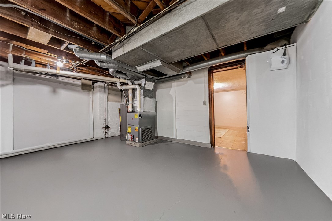 2038 Staunton Road Cleveland Heights OH 44118