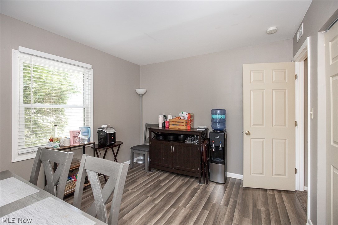 2324 Suncrest Drive Cuyahoga Falls OH 44221-3522