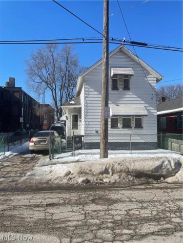3140 W 33rd Street Cleveland OH 44109