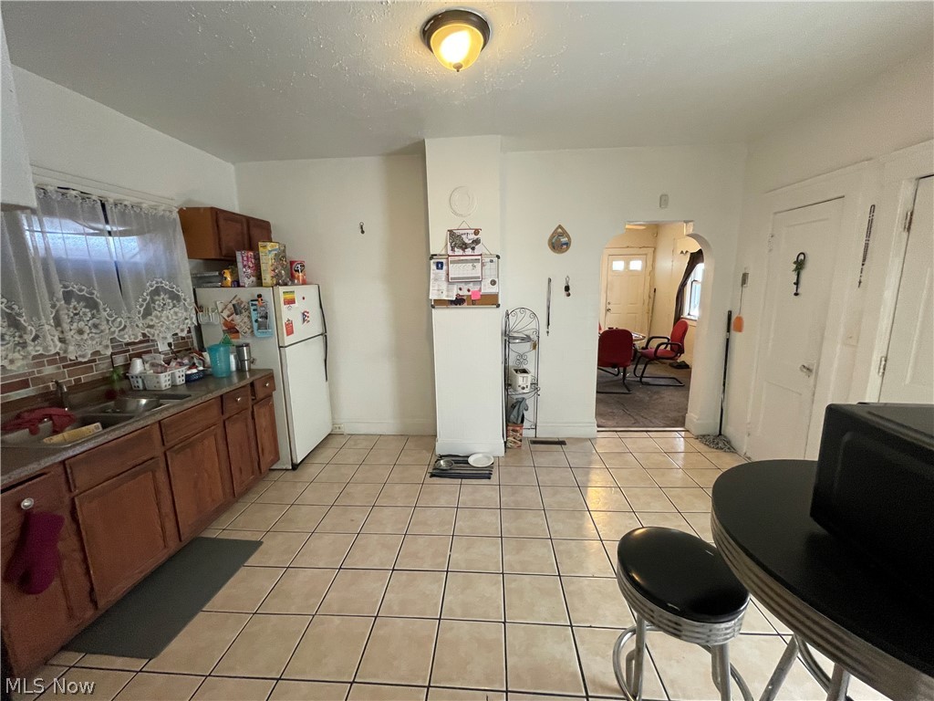 3140 W 33rd Street Cleveland OH 44109