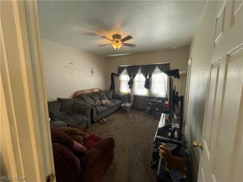 3140 W 33rd Street Cleveland OH 44109