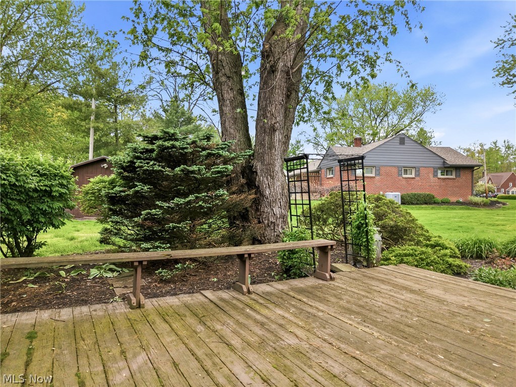 4122 Devon Drive SE Warren OH 44484