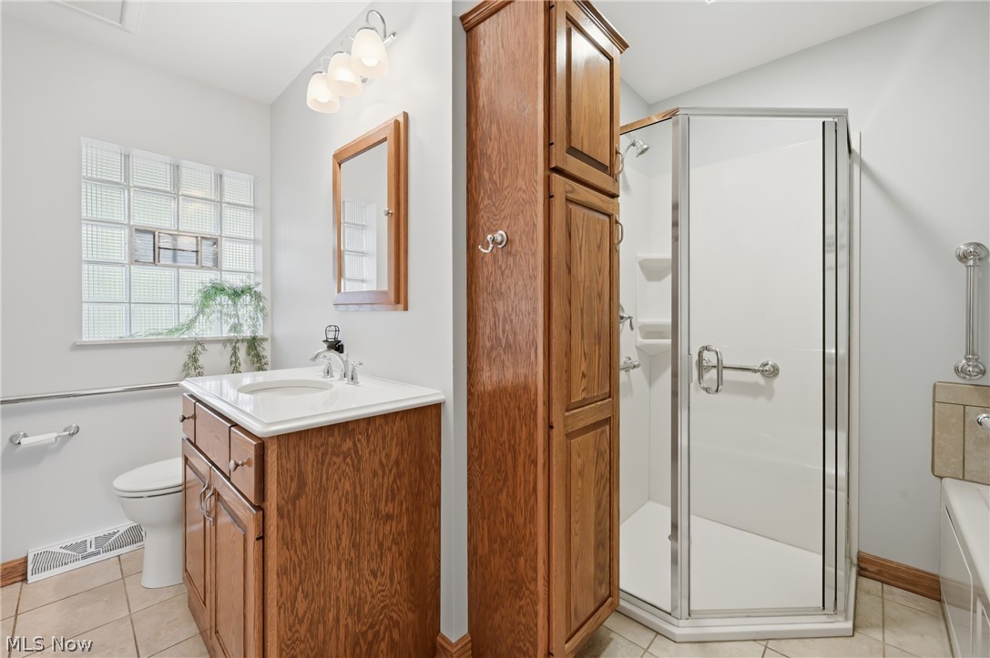 4122 Devon Drive SE Warren OH 44484