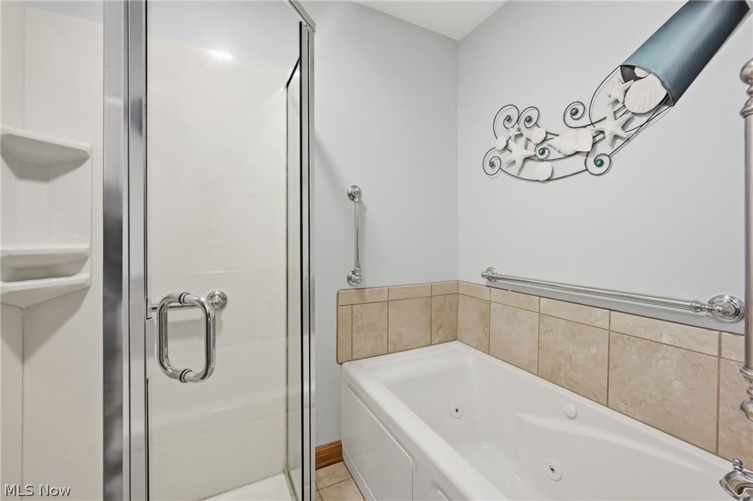 4122 Devon Drive SE Warren OH 44484