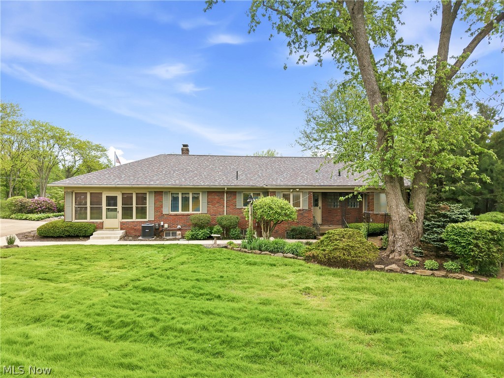 4122 Devon Drive SE Warren OH 44484