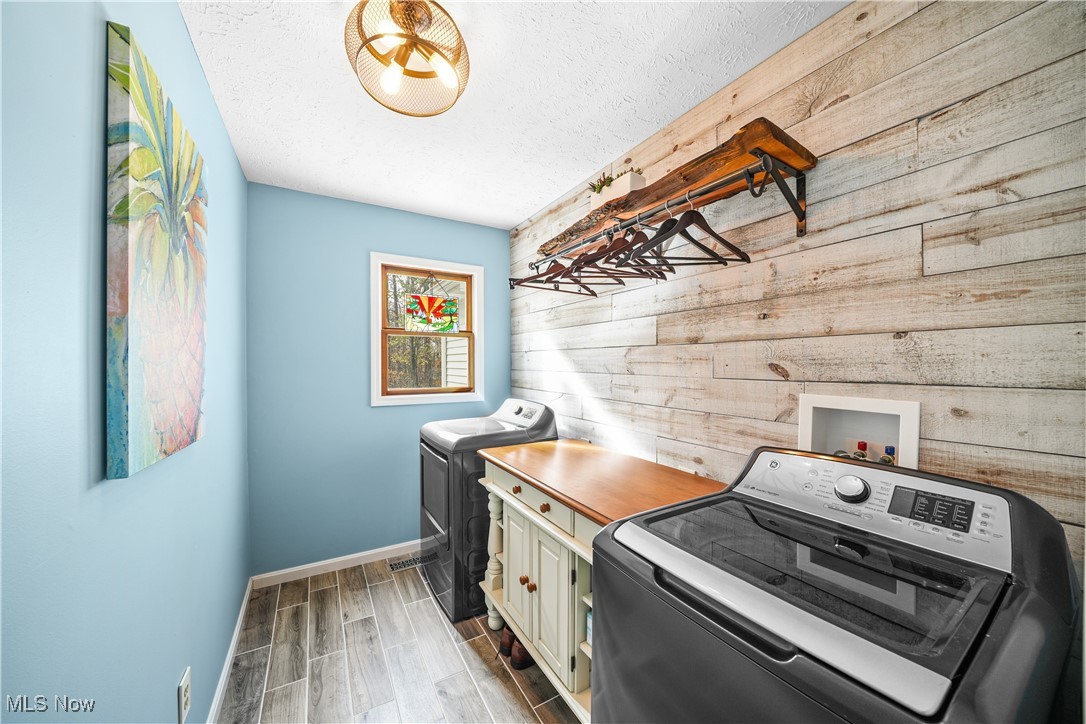 350 Aspen Court Aurora OH 44202