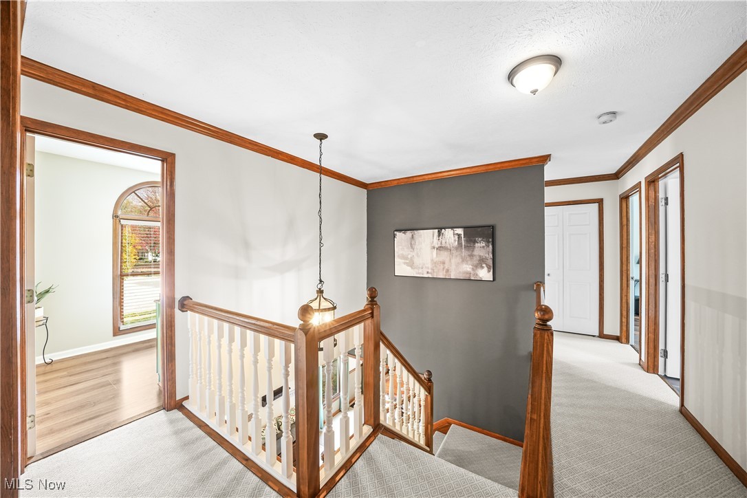 350 Aspen Court Aurora OH 44202