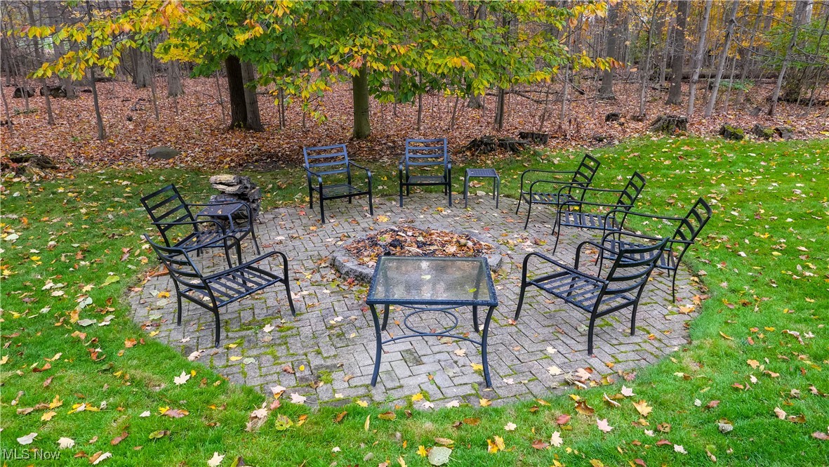 350 Aspen Court Aurora OH 44202