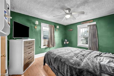 1815 Walden Avenue NW Canton OH 44709