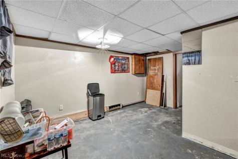 1815 Walden Avenue NW Canton OH 44709