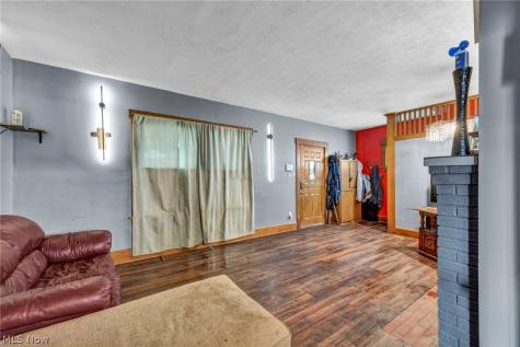 1815 Walden Avenue NW Canton OH 44709