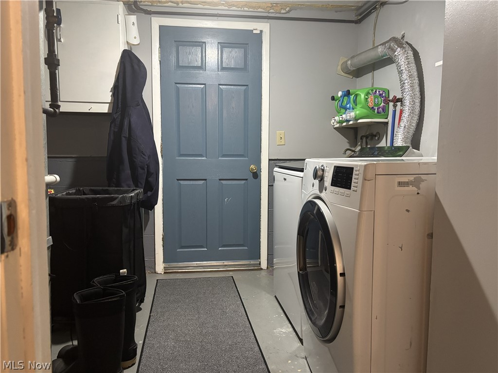 236 Northfield Drive Elyria OH 44035