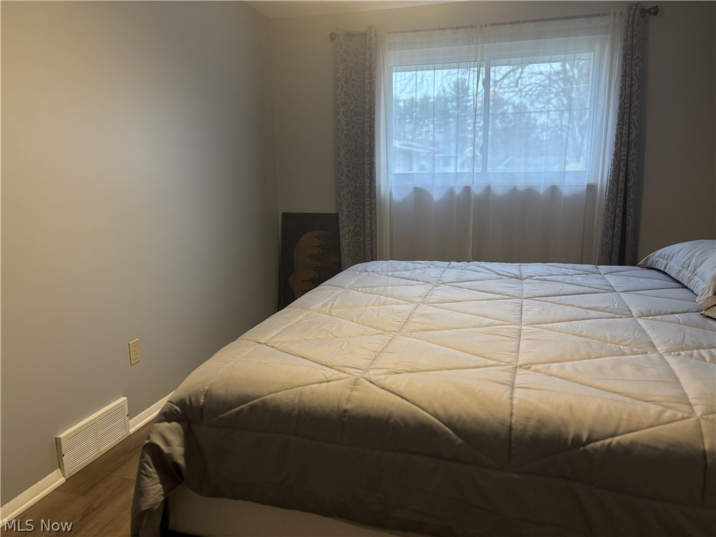 236 Northfield Drive Elyria OH 44035