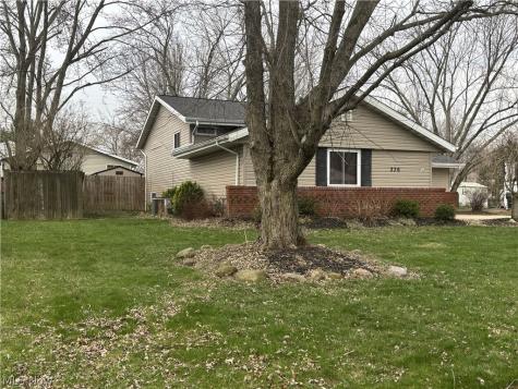 236 Northfield Drive Elyria OH 44035