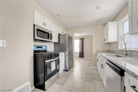 2245 Sunset Drive Wickliffe OH 44092