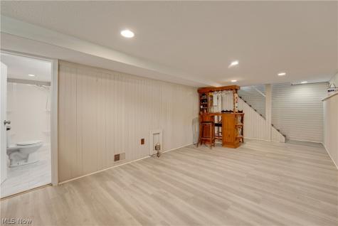 2245 Sunset Drive Wickliffe OH 44092