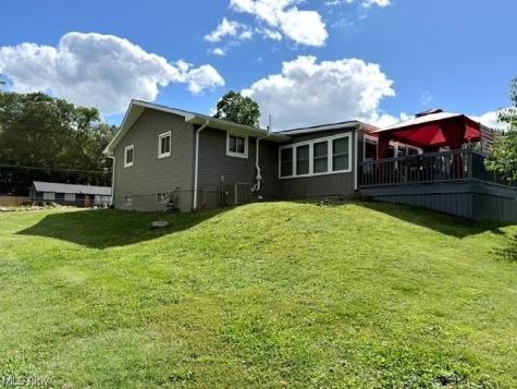 10457 Persimmon Street NW Canal Fulton OH 44614