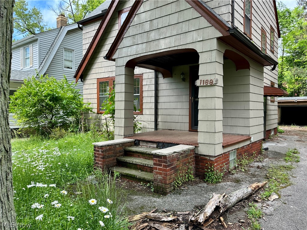 1169 Erieview Road Cleveland Heights OH 44121
