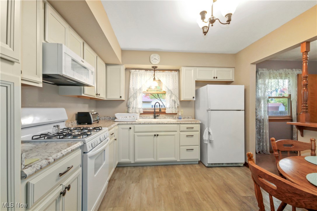 4682 Warwick Drive S Canfield OH 44406