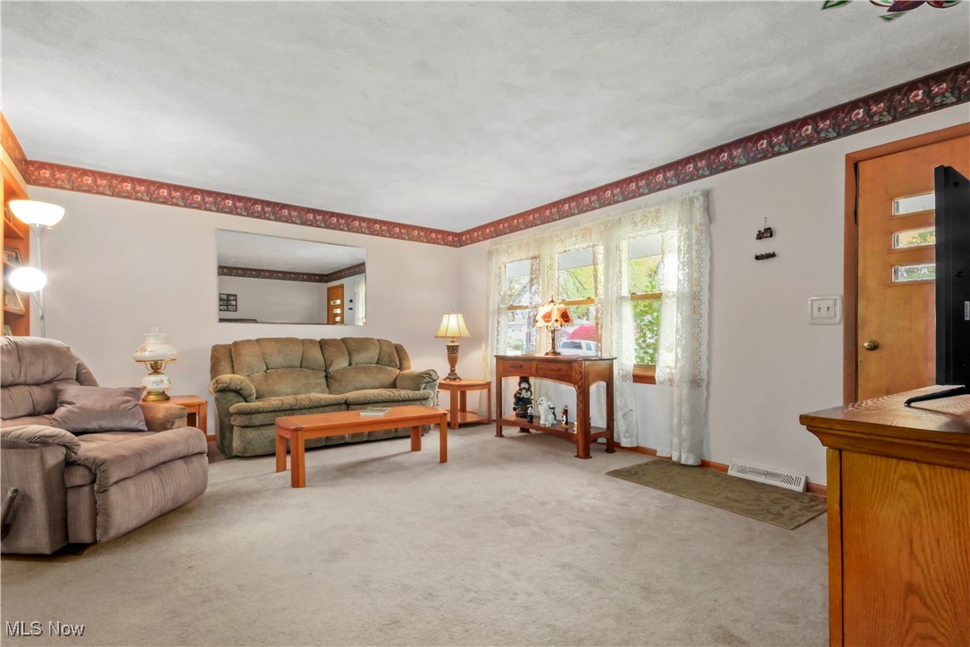 4682 Warwick Drive S Canfield OH 44406