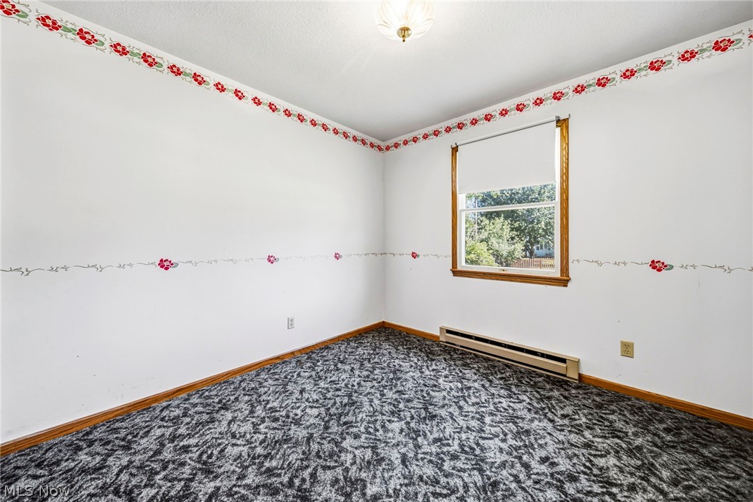 1682 Sugar Creek Rock Creek OH 44084