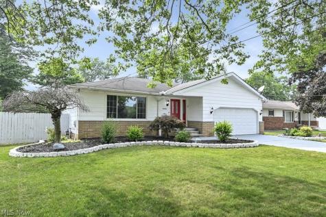 8088 Wesley Drive Strongsville OH 44136