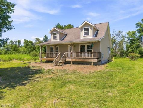 7171 Edison Street NE Hartville OH 44632