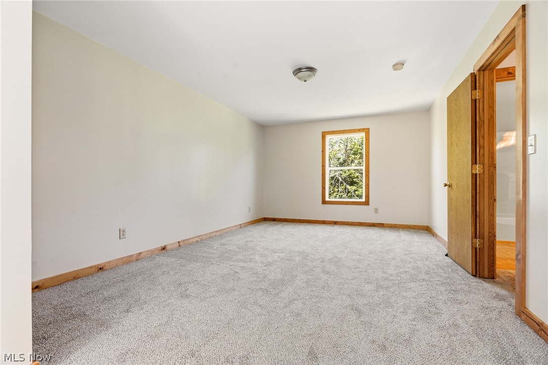 7171 Edison Street NE Hartville OH 44632