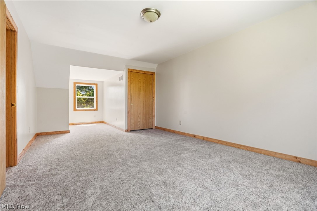 7171 Edison Street NE Hartville OH 44632