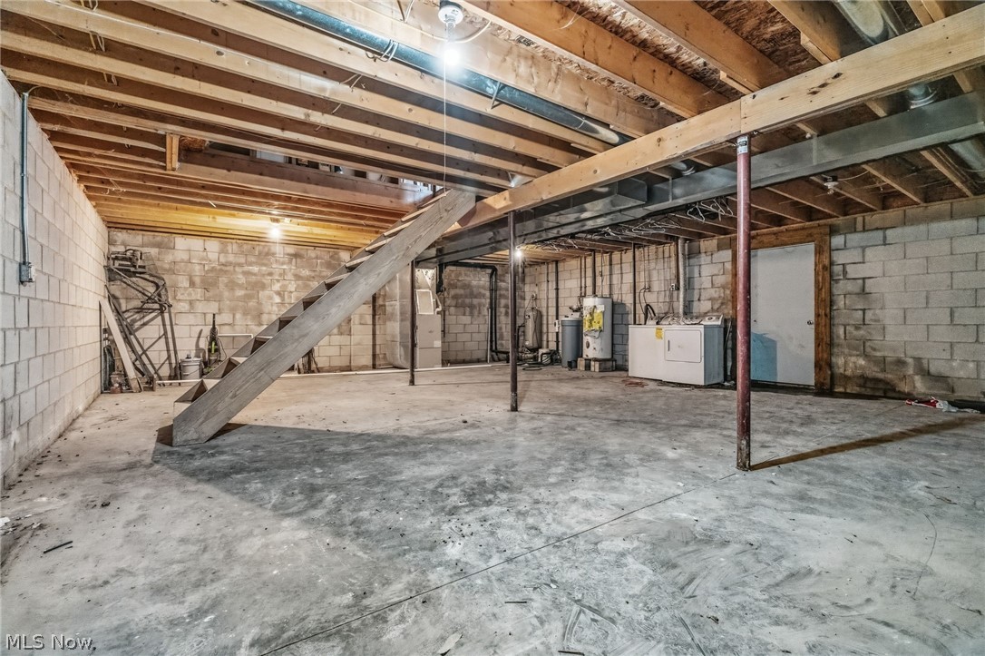7171 Edison Street NE Hartville OH 44632