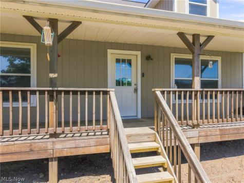 7171 Edison Street NE Hartville OH 44632